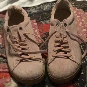 Adorable Birkenstock sneakers